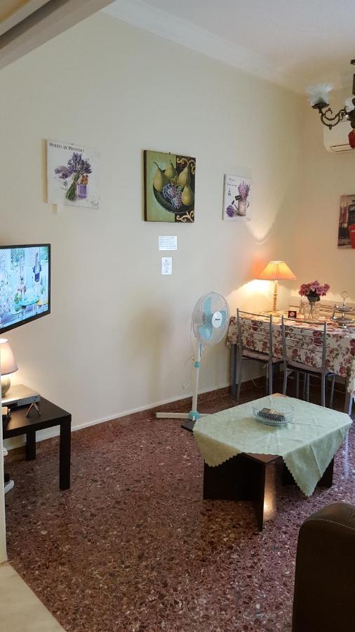 Kokoni Apartments Ambelokipi, アテネ エクステリア 写真
